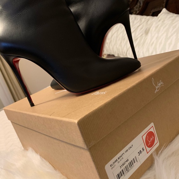 Christian Louboutin Bootie size 39.5 - Picture 2 of 6